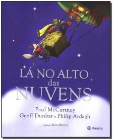 Lá no alto das nuvens